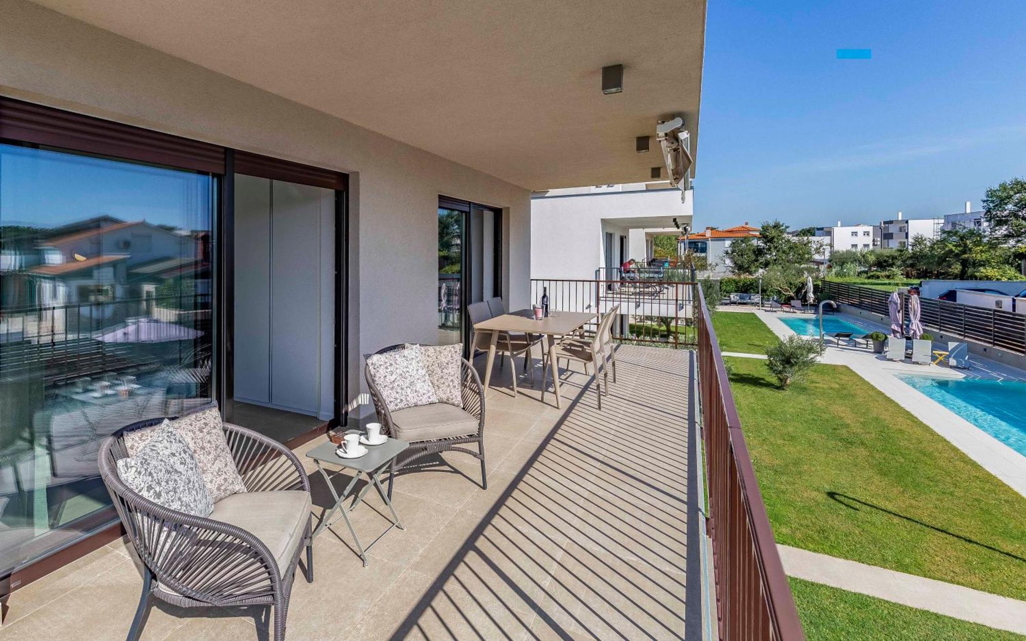 Ap Caci Mit Pool - Istriensonne 0712-0737 Apartment Medulin Exterior photo